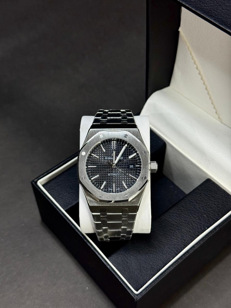 AUDEMARS PIGUET ROYAL OAK | AUTOMATIC | MASTER CLONE | SIKVER WITH BLK