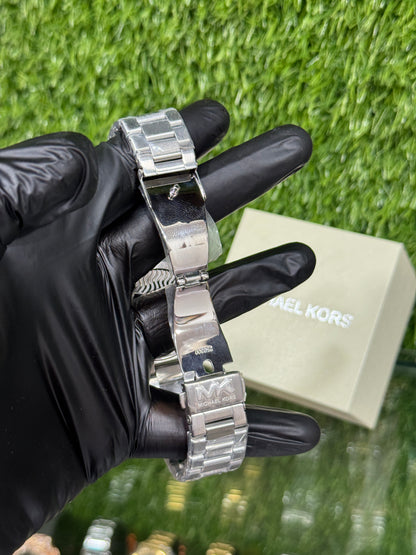 MICHAEL KORS | MK-9160 | ORIGINAL| ROTATING BEZEL | QUARTZ MOVEMENT |