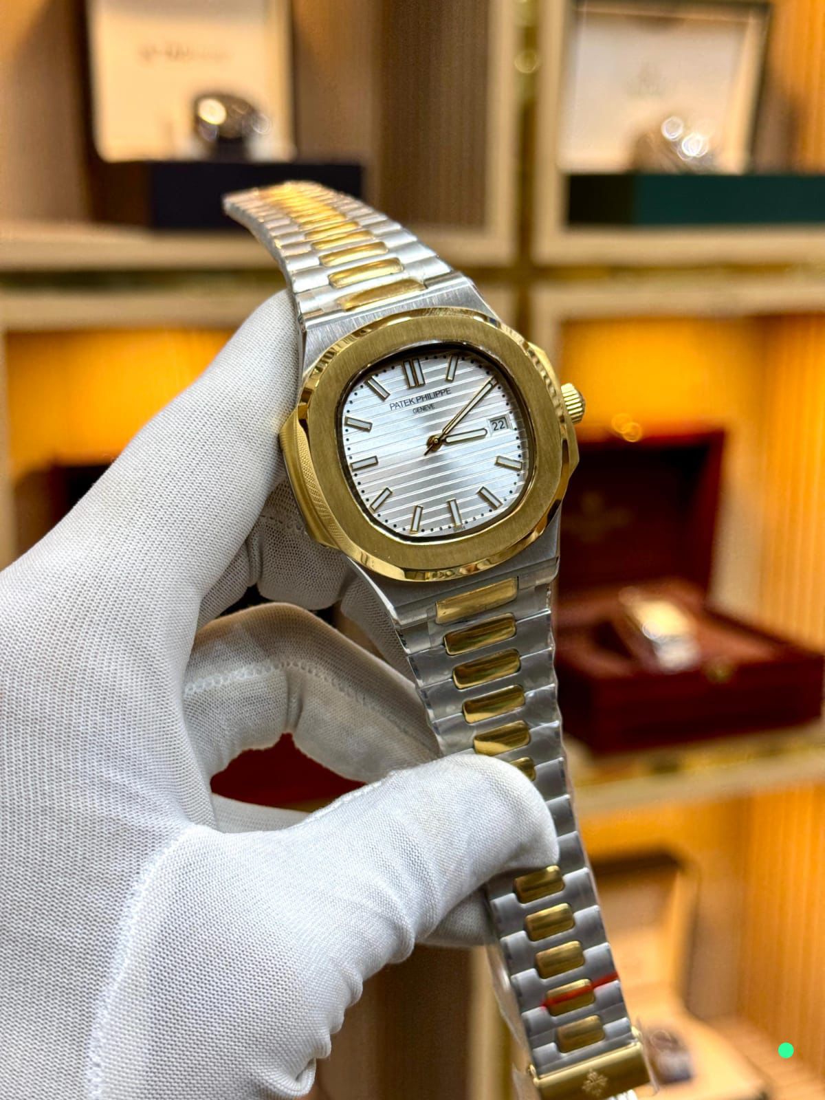 PATEK PHILLIPE NAUTILUS | AUTOMATIC| MASTER CLONE | TWO TONE WITH WHITE DIAL