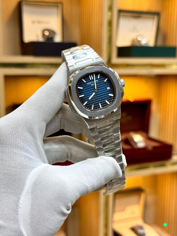 PATEK PHILLIPE NAUTILUS | AUTOMATIC| MASTER CLONE | SILVER WITH OLIVE GREEN