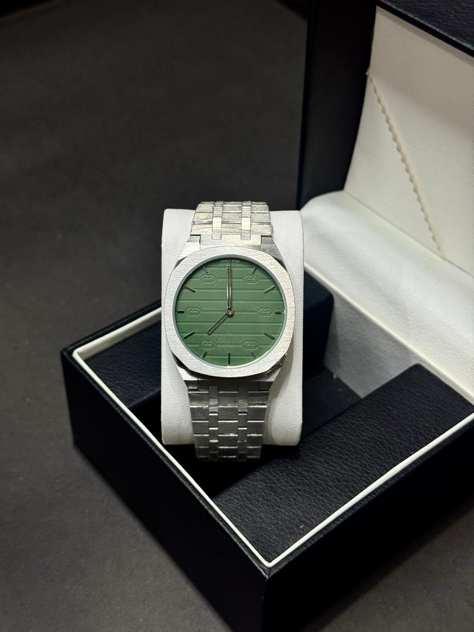 GUCCI SLIM 25 H | QUARTZ | MASTER CLONE | SILVER WITH GREEN